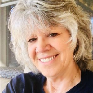 Meet your Posher, Paula